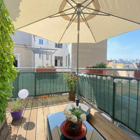 Magic Vienna Balcony Apartment Bagian luar foto