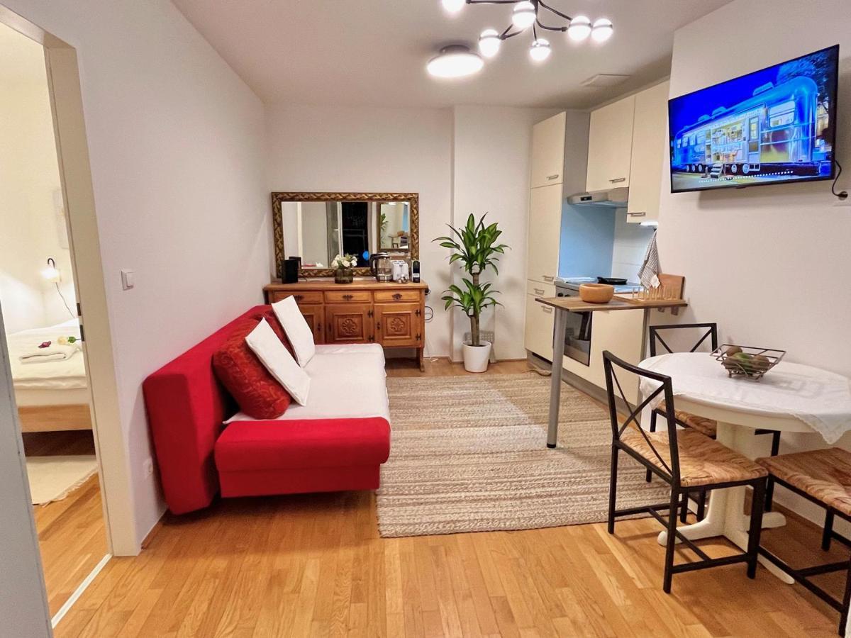 Magic Vienna Balcony Apartment Bagian luar foto