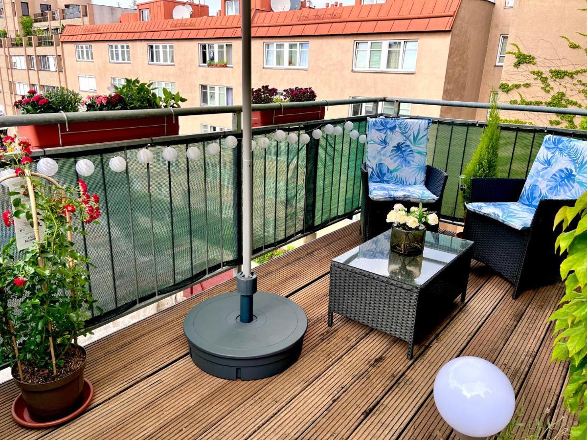 Magic Vienna Balcony Apartment Bagian luar foto