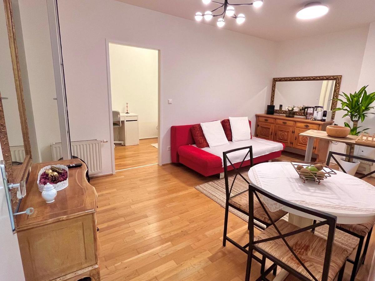 Magic Vienna Balcony Apartment Bagian luar foto